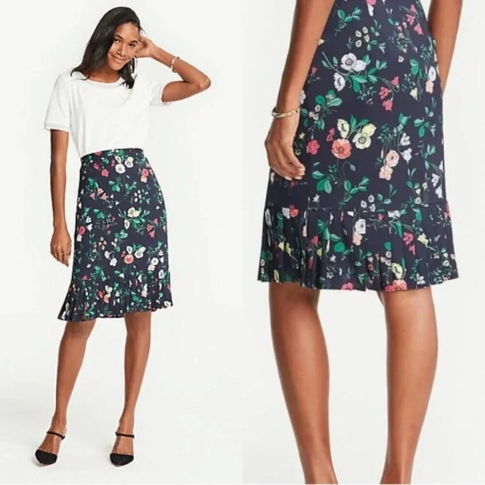 Ann Taylor Navy Floral Print Pencil Skirt with Bottom Hem Pleats Ruffle - Size 4